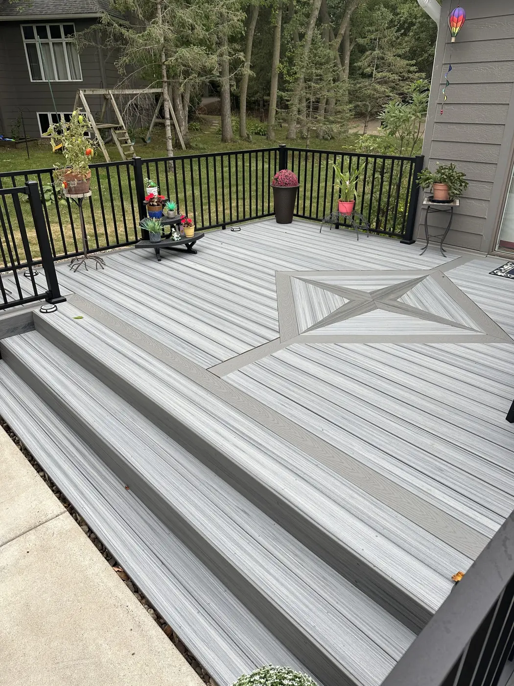 Composite deck installed by Solaris